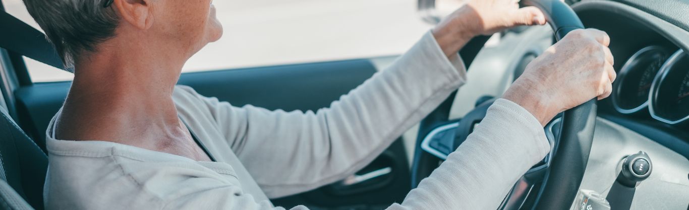 Guida Sicura e Parkinson: come mantenere l’autonomia alla guida