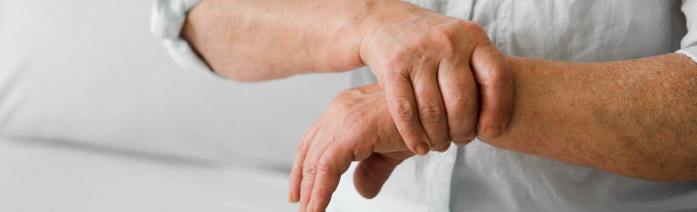 Ci sono fratture più frequenti con l’osteoporosi?